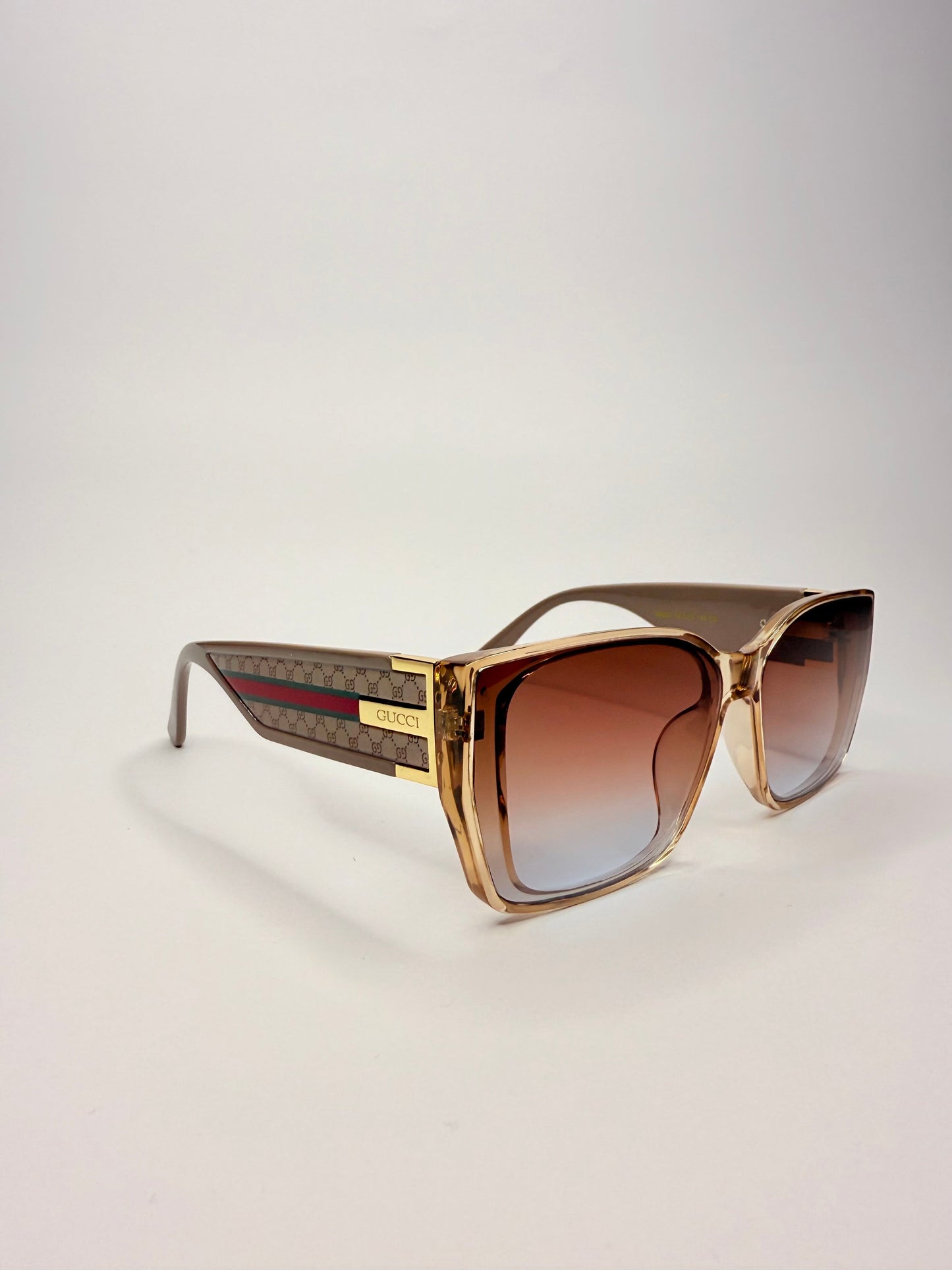 🕶️ Γυναικεία Γυαλιά Ηλίου Gucci GG – Luxury Fashion Statement