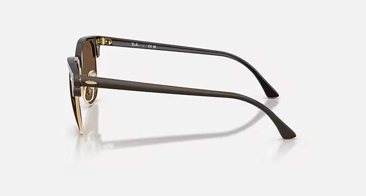 Ray-Ban Clubmaster – Διαχρονικό Icon στυλ