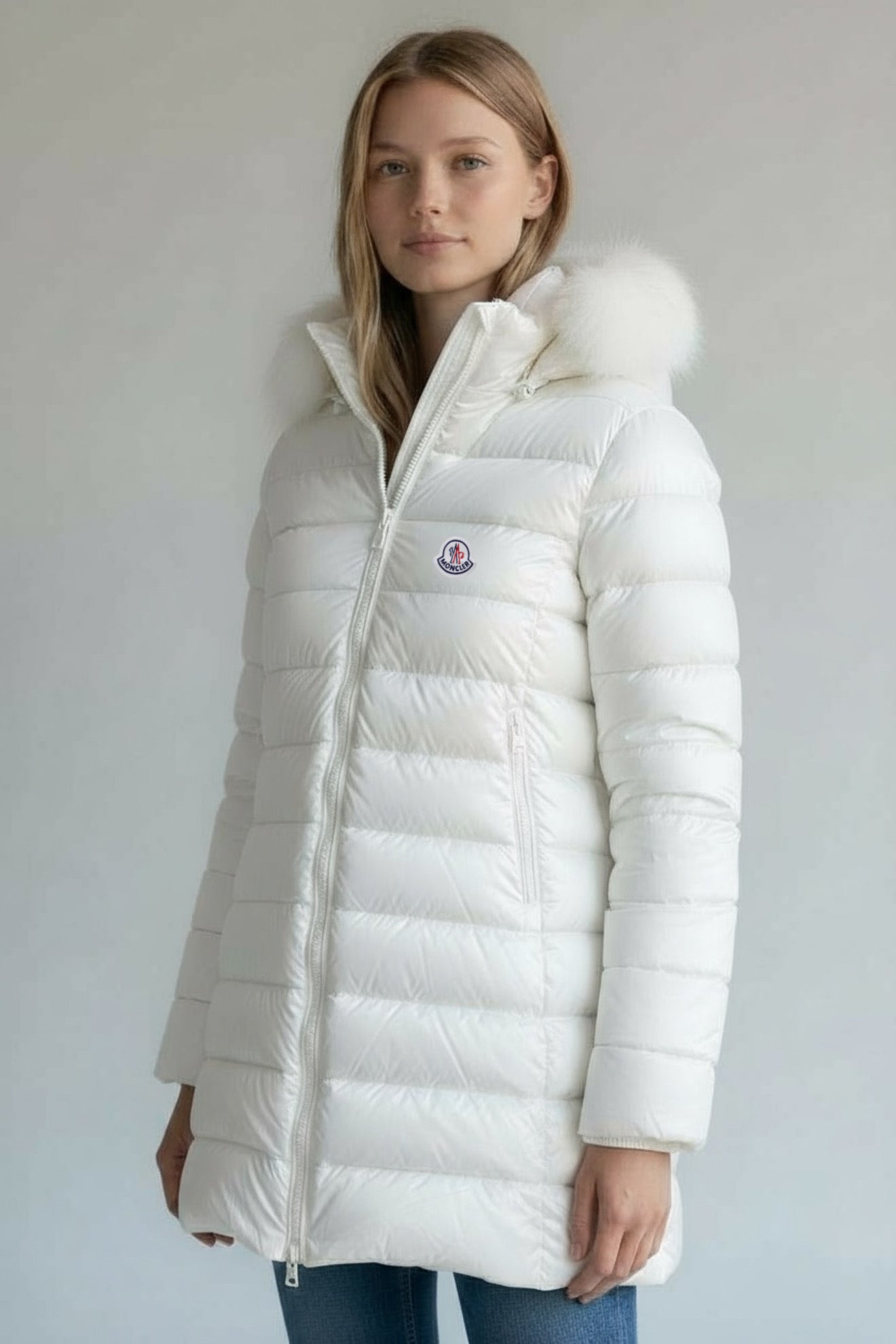 Γυναικείο Μπουφάν Moncler Puffer με Γούνα – Λευκό